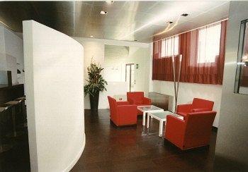 Angi Hotel